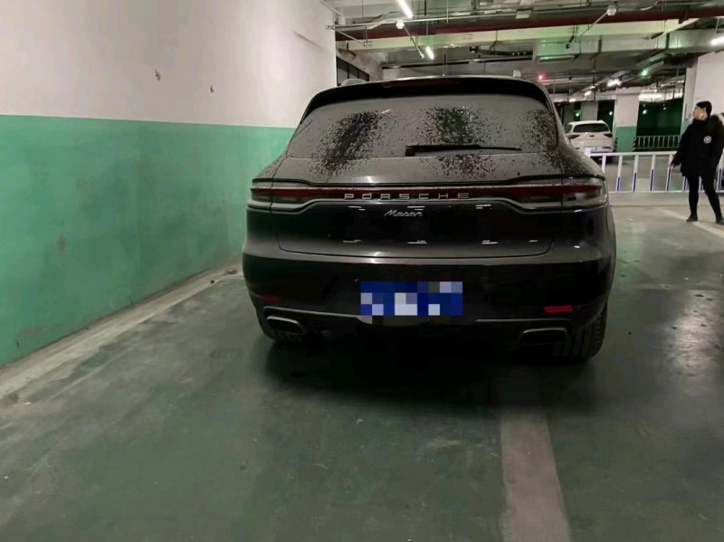 邢台20年保时捷Macan6