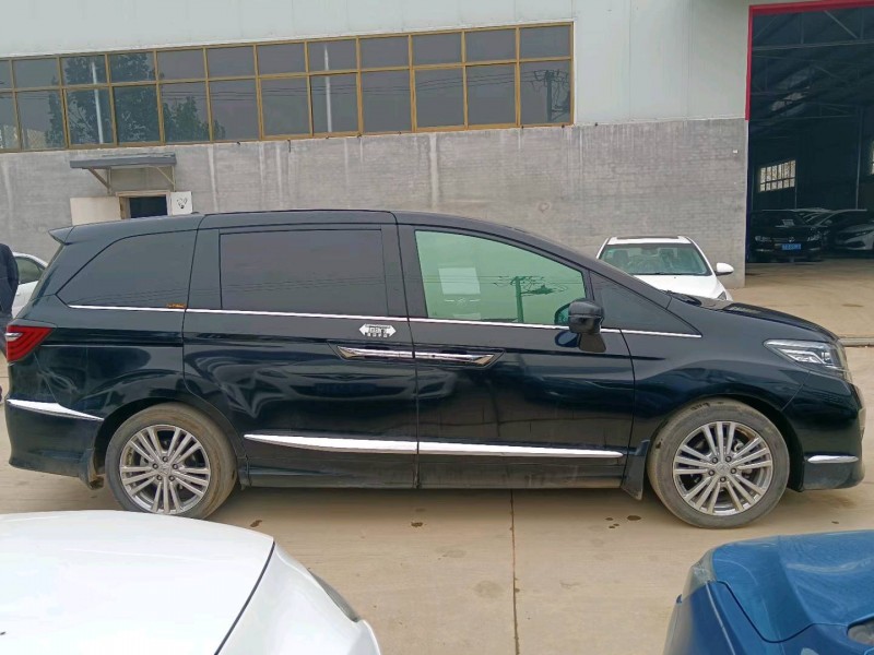 保定17年本田艾力绅3