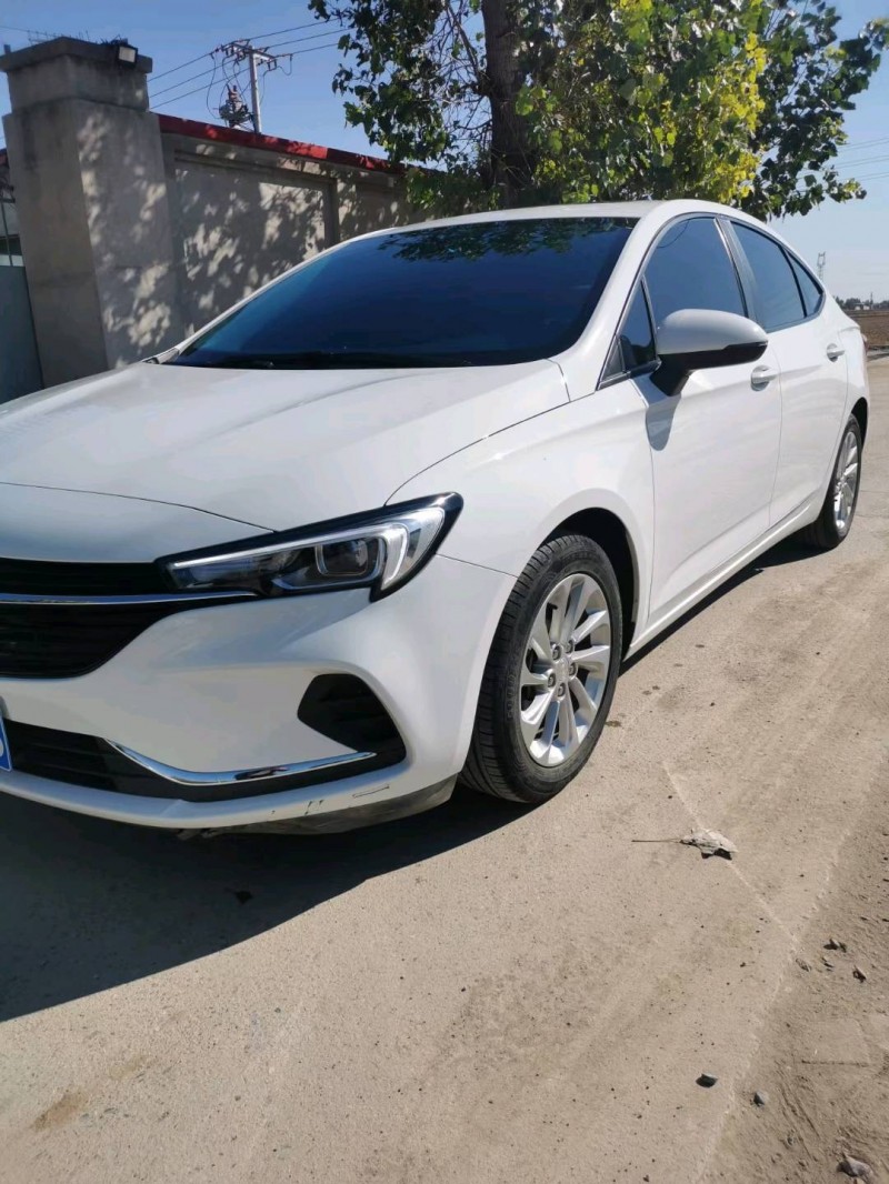 保定20年别克威朗3