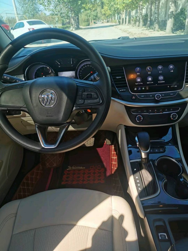 保定20年别克威朗5