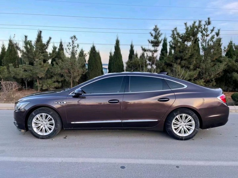 枣庄17年别克君越3