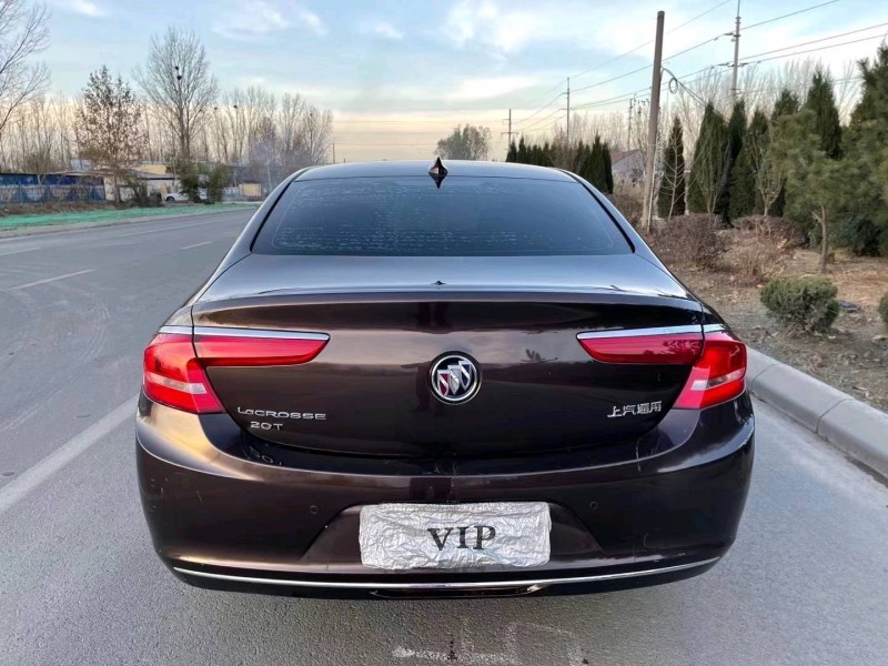 枣庄17年别克君越6