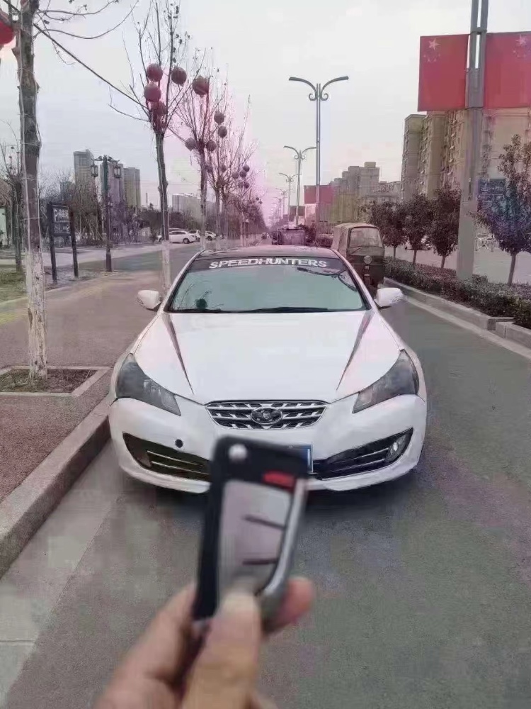 北京12年现代劳恩斯酷派1