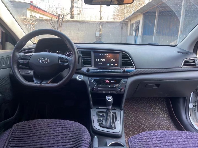 潍坊19年现代领动8