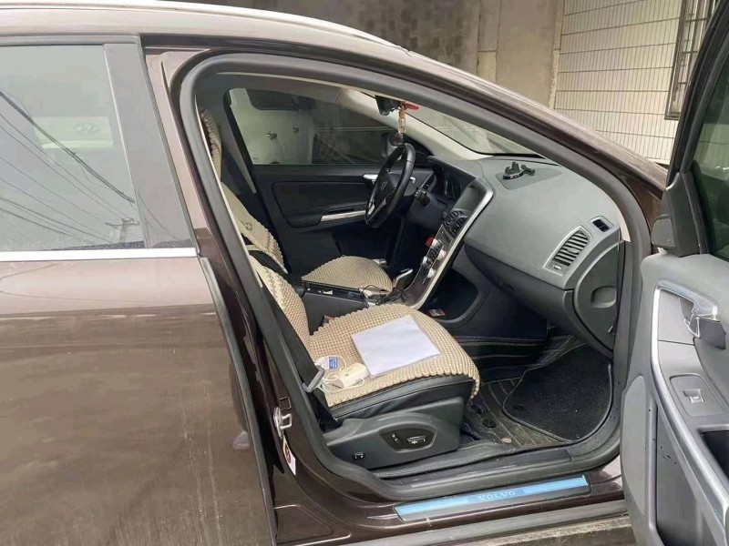 邯郸16年沃尔沃XC602