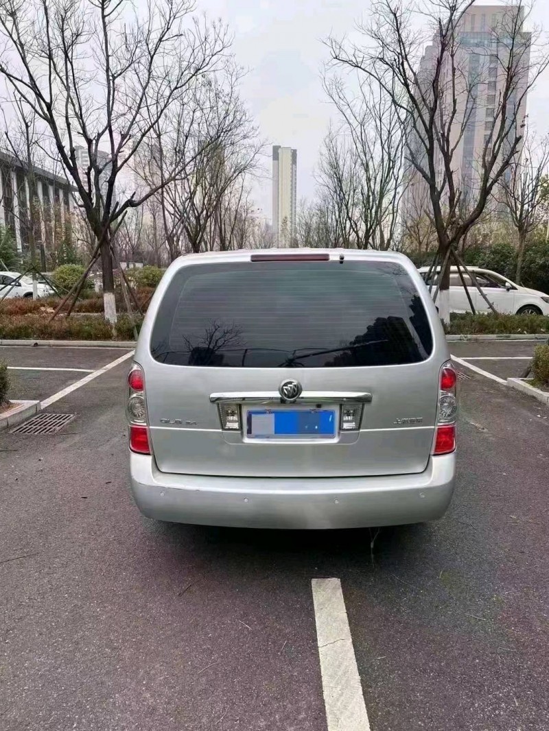 东营15年别克GL88