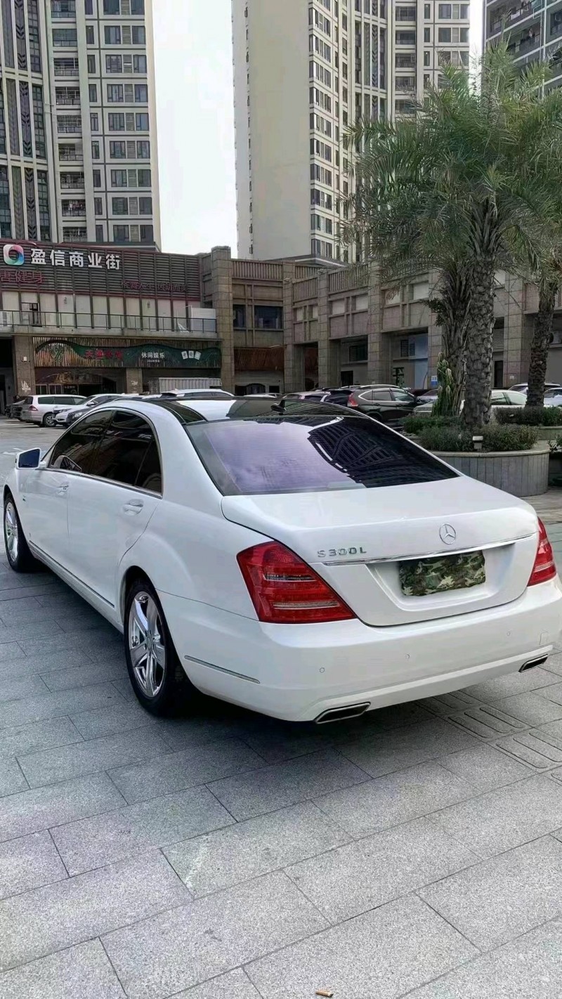 佛山13年奔驰S5