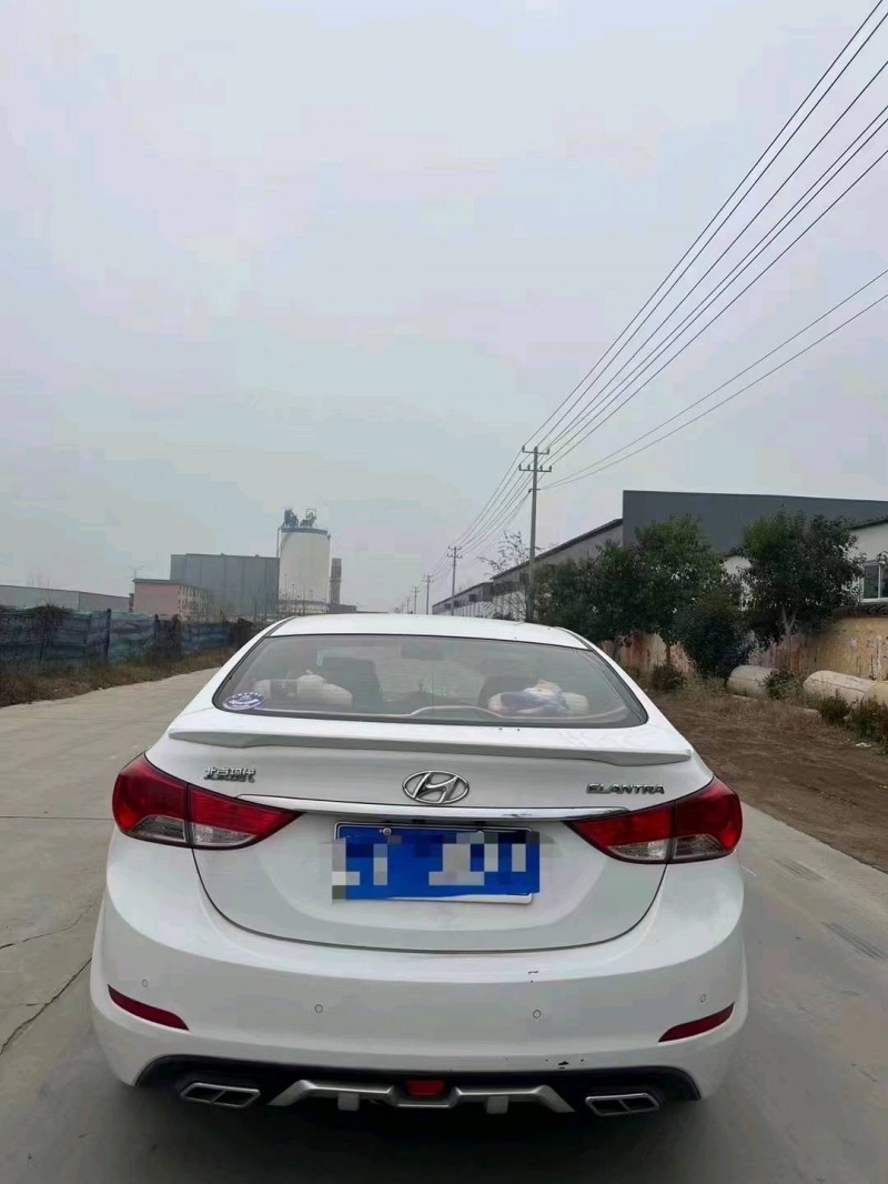 北京14年现代朗动3