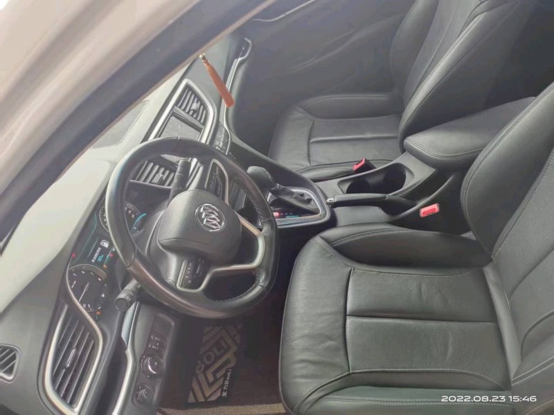 保定19年别克英朗4