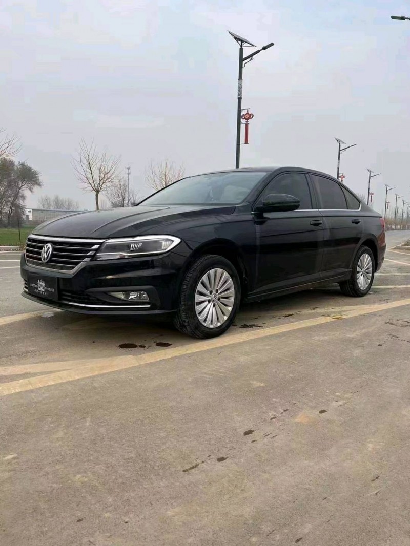 东营19年大众朗逸5