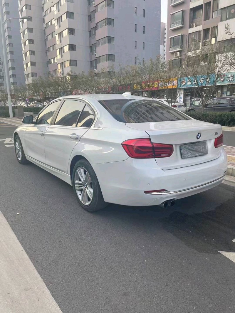 邯郸17年宝马3系8