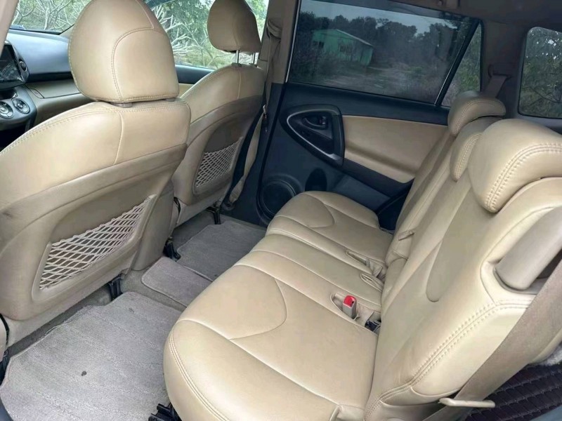 中山12年丰田RAV44