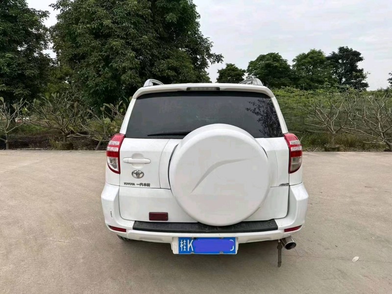 中山12年丰田RAV41