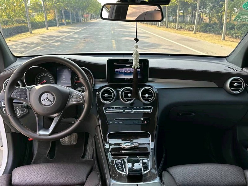 徐州17年奔驰GLC4