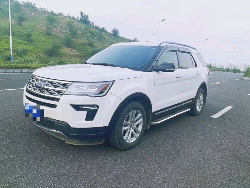 枣庄18年福特探险者2