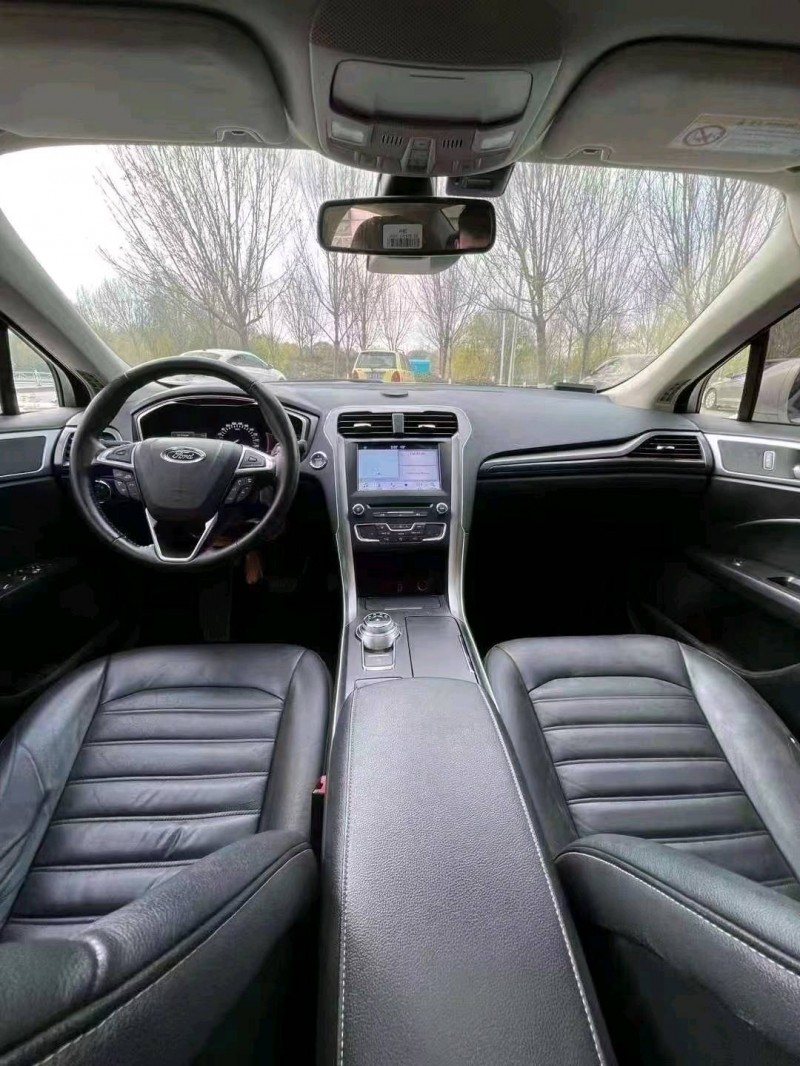 东营17年福特蒙迪欧2