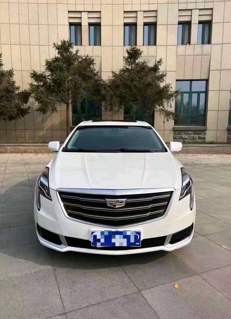 东营18年凯迪拉克XTS1