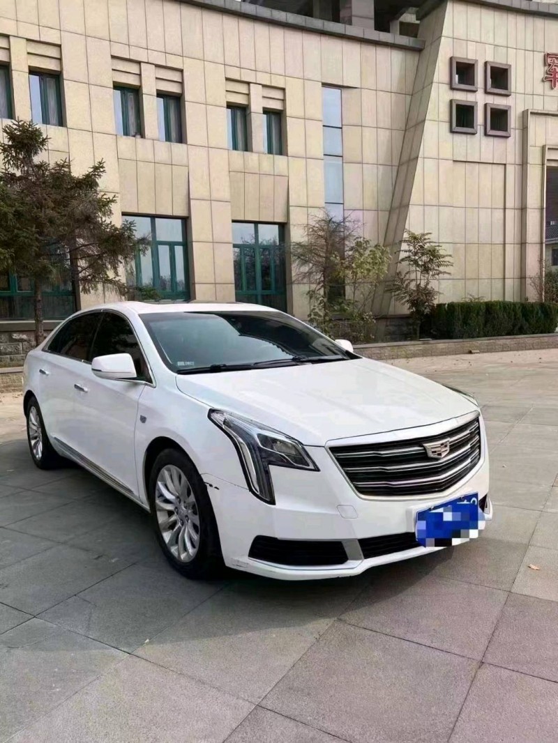 东营18年凯迪拉克XTS2