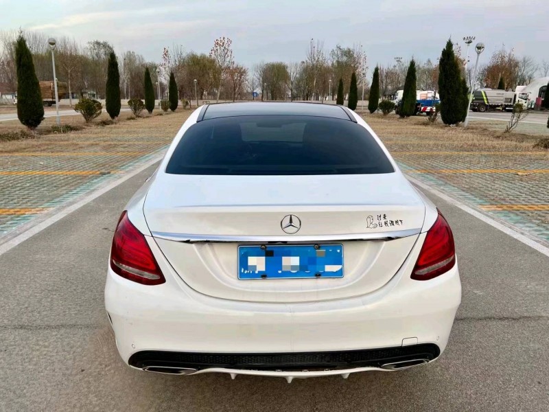 枣庄17年奔驰C9