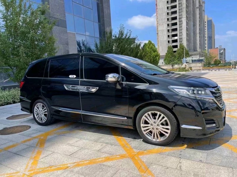 枣庄16年本田艾力绅3