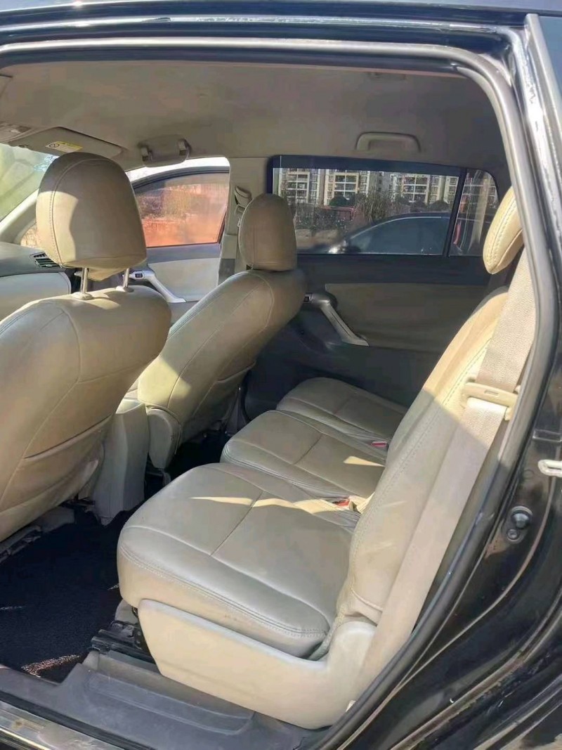 宜昌12年丰田逸致4