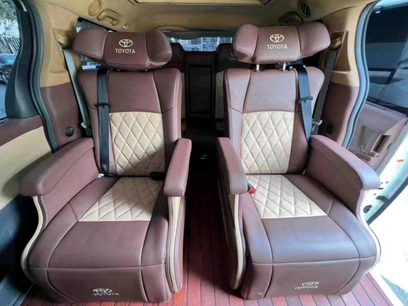 邯郸18年丰田塞纳6