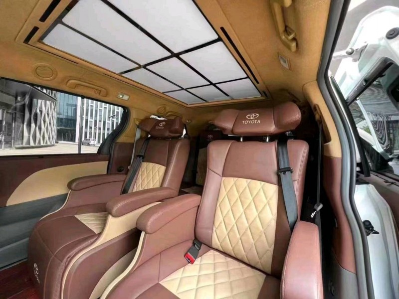 邯郸18年丰田塞纳3