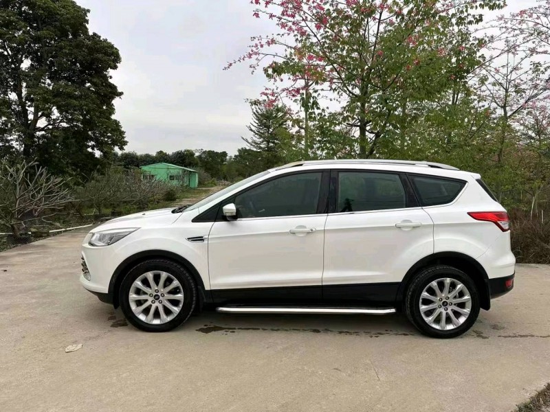 中山15年福特翼虎6