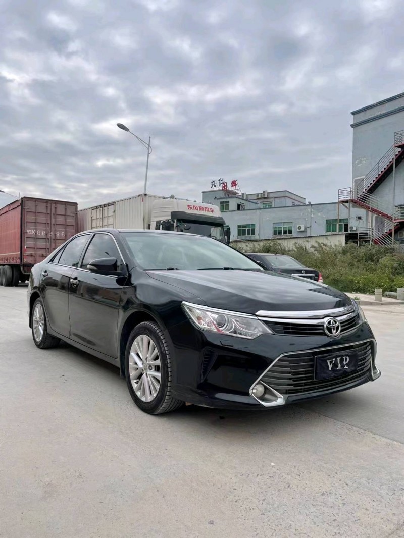东莞16年丰田凯美瑞2