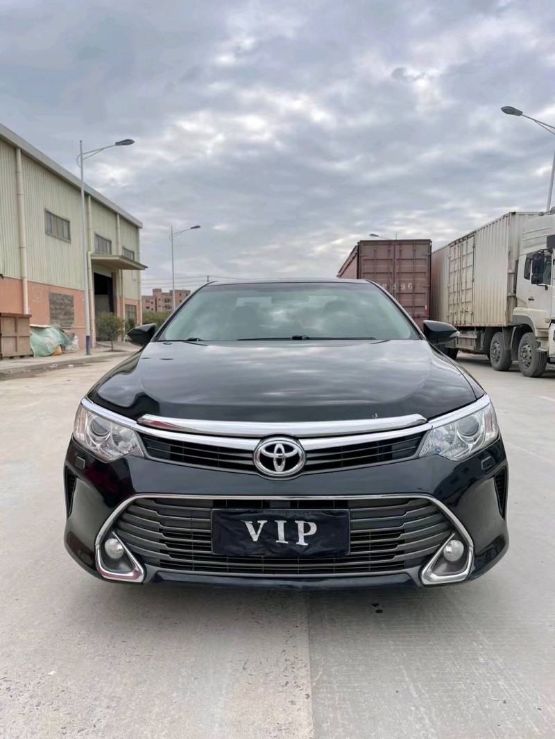 东莞16年丰田凯美瑞1