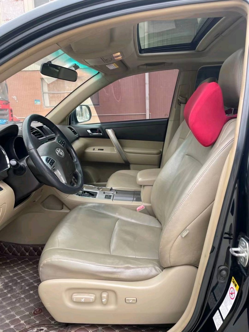 东莞14年丰田汉兰达5