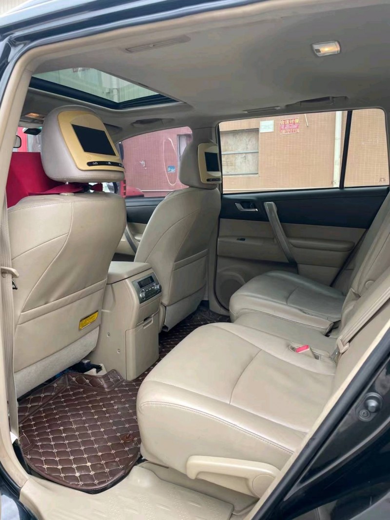 东莞14年丰田汉兰达4