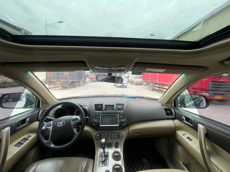 东莞14年丰田汉兰达6