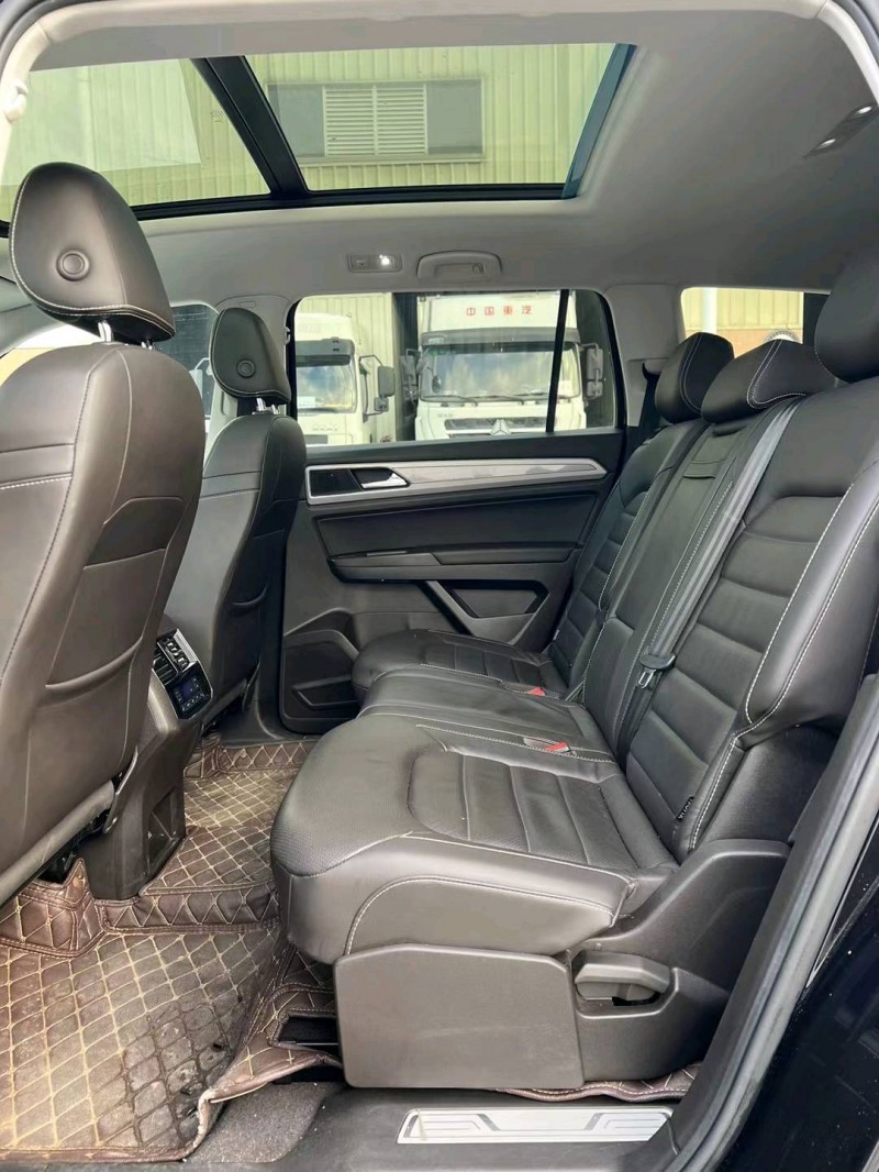 东莞19年大众途昂4