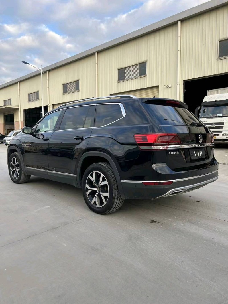 东莞19年大众途昂8