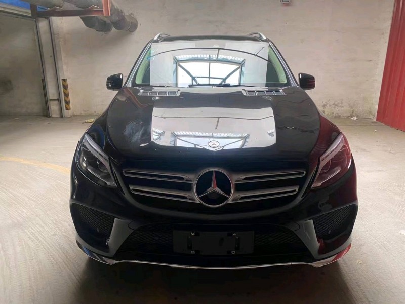 枣庄17年奔驰GLE1