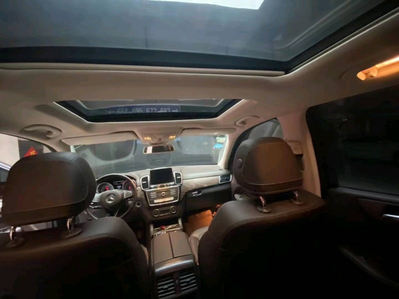 枣庄17年奔驰GLE4