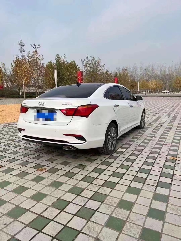 北京20年现代名图6