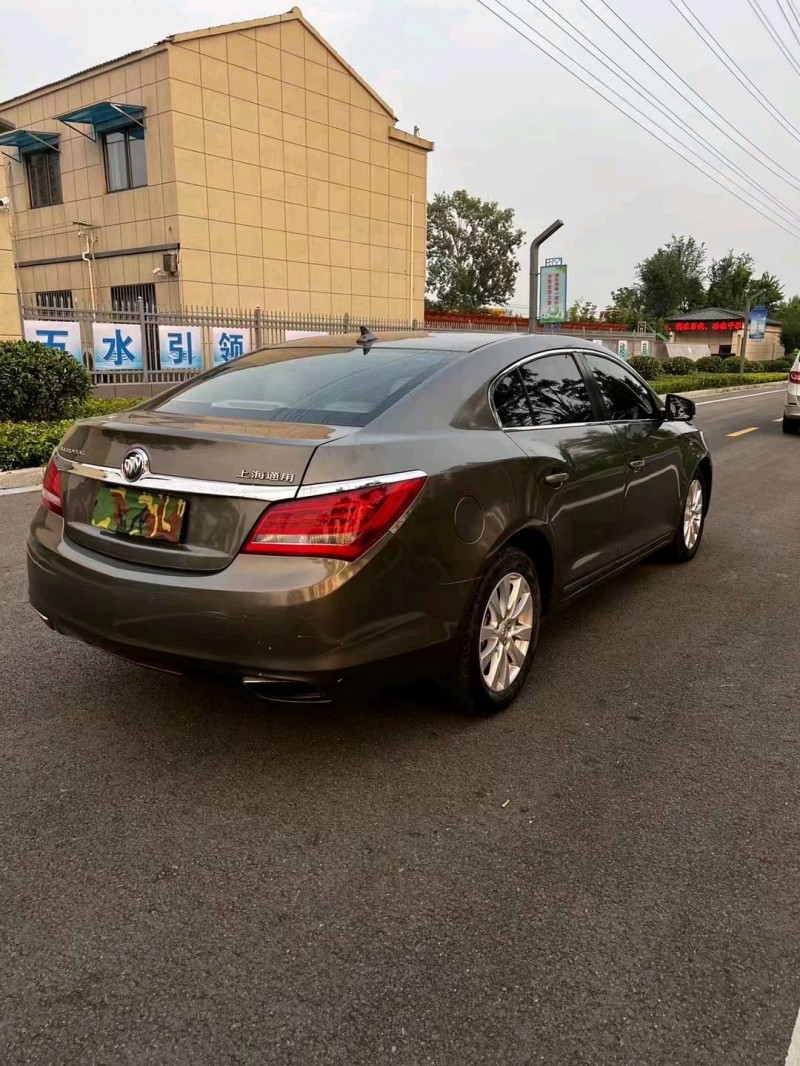 徐州16年别克君越6