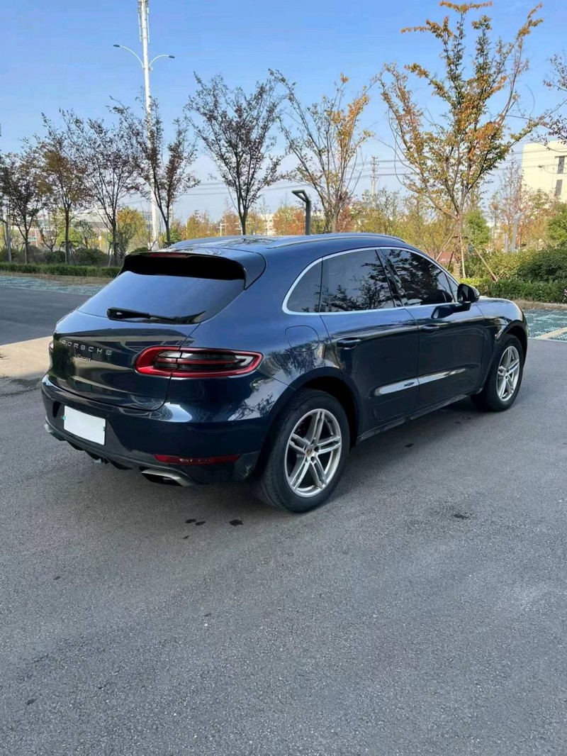 徐州14年保时捷Macan7