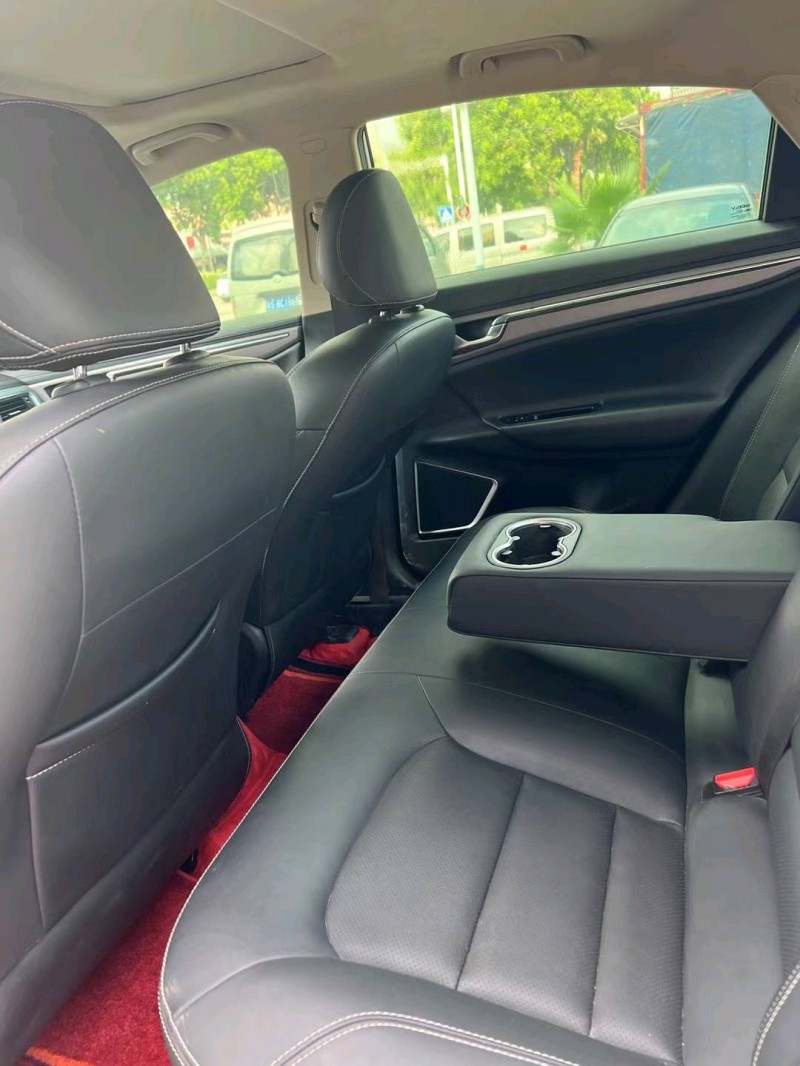 东莞18年吉利帝豪GL6