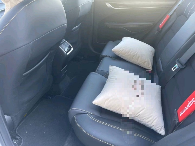 东莞22年吉利缤瑞5