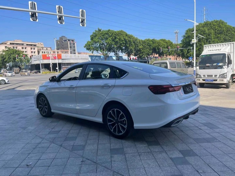 东莞22年吉利缤瑞7