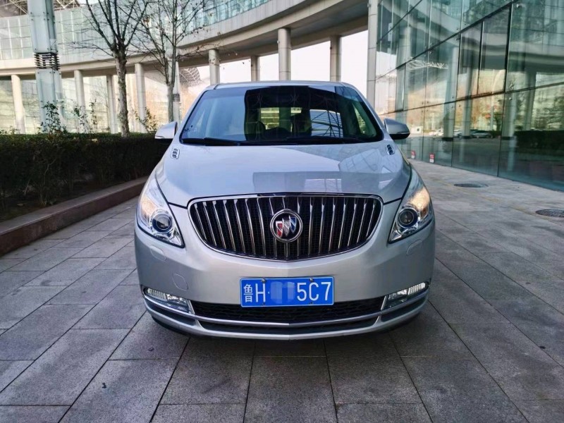 邢台16年别克GL88