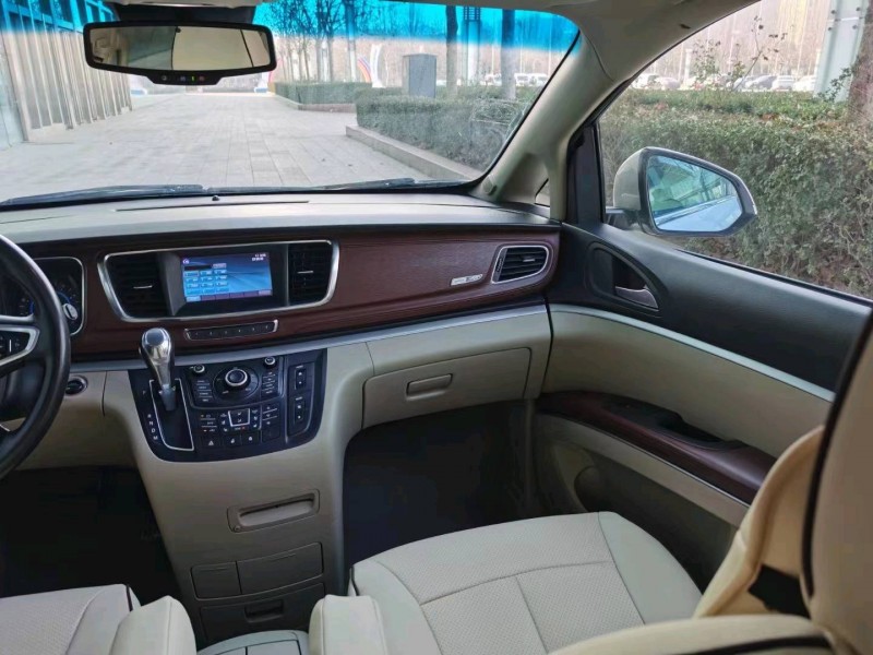 邢台16年别克GL86