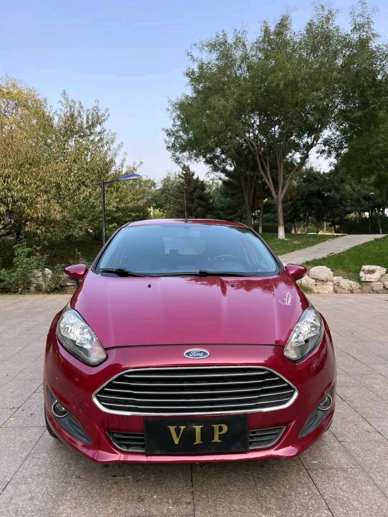 邢台14年福特嘉年华9