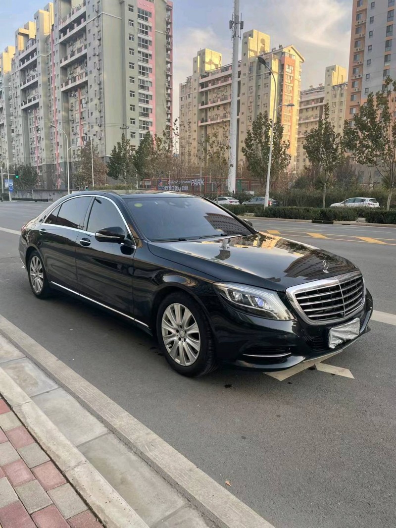 石家庄17年奔驰S2