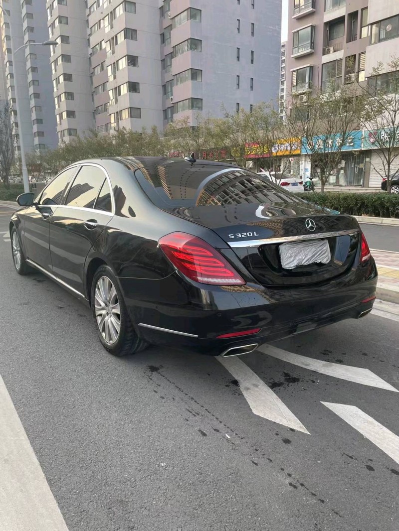 石家庄17年奔驰S4