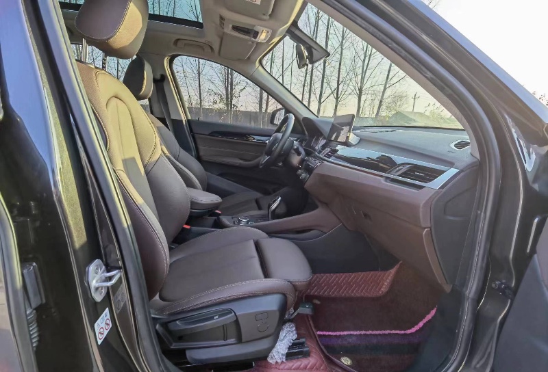 北京21年宝马X16