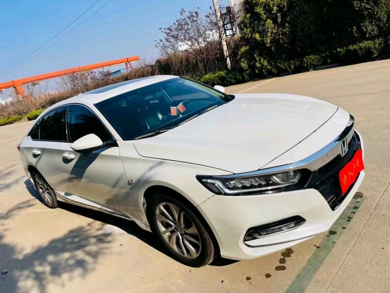 烟台19年本田雅阁8